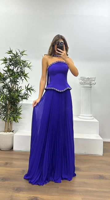 Abito da sera plissettato senza spalline viola