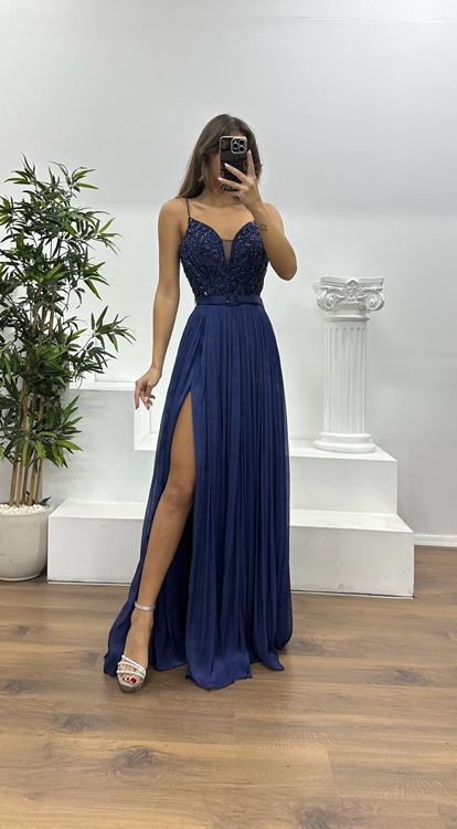 Marineblaues plissiertes Abendkleid mit Riemchenträgern