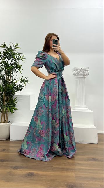 İndigo Dokuma Desenli Kemerli Kısa Kollu Büyük Beden Abiye Elbise