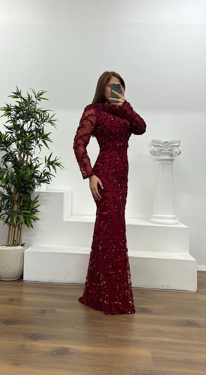 Bordo Asimetrik Yaka İşlemeli Büyük Beden Abiye Elbise