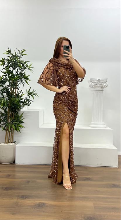 Kahverengi Dökümlü Boncuk İşlemeli Büyük Beden Abiye Elbise