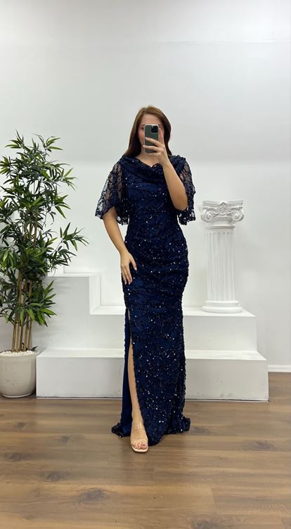 Lacivert Dökümlü Boncuk İşlemeli Büyük Beden Abiye Elbise