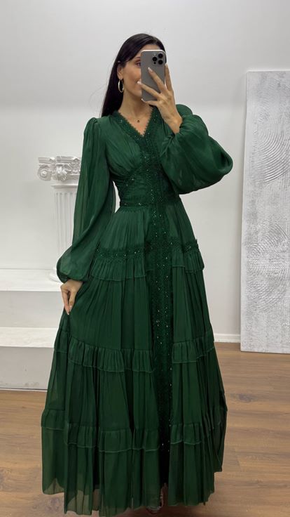 Yeşil Kat Kat Şifon Abiye Elbise