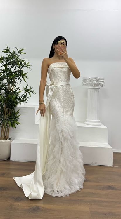 Ekru Payetli Volanlı Abiye Elbise