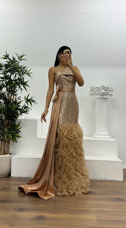 Gold Payetli Volanlı Abiye Elbise