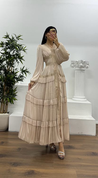 Bej Kat Kat Şifon Abiye Elbise