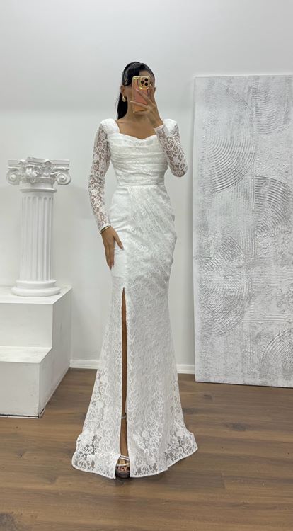 Beyaz Kare Yaka Dantel Abiye Elbise