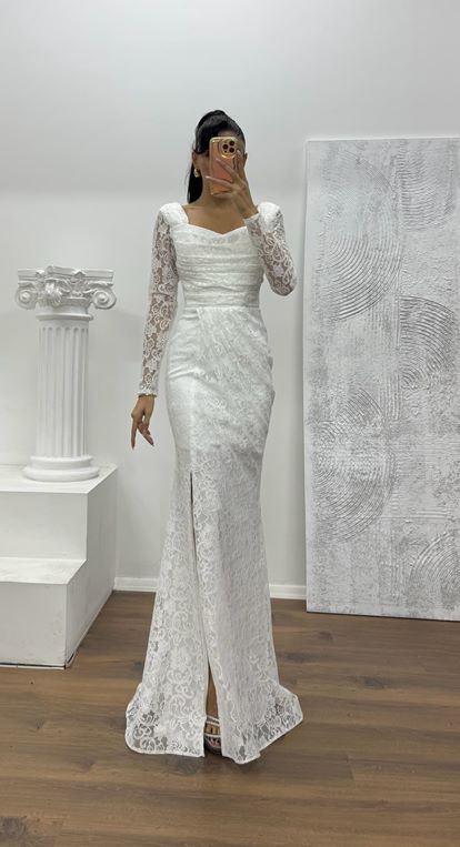 Beyaz Kare Yaka Dantel Abiye Elbise