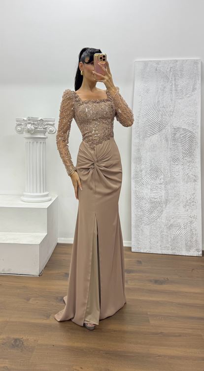 Vizon Kare Yaka İşlemeli Abiye Elbise