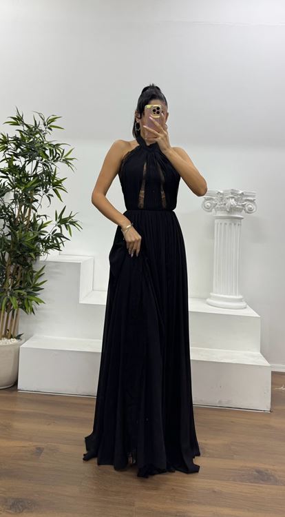 Siyah Plise Detaylı Halter Yaka Özel Tasarım Abiye