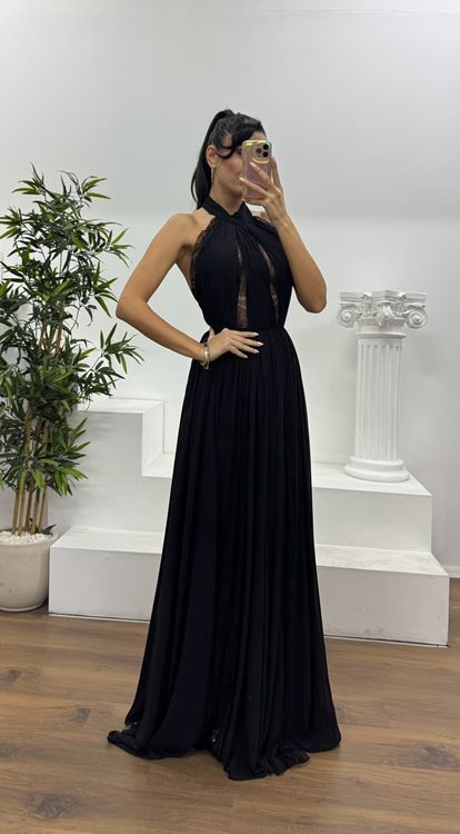 Siyah Plise Detaylı Halter Yaka Özel Tasarım Abiye