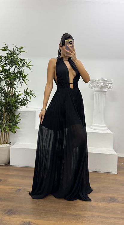 Siyah İnce Askılı Derin Dekolteli Özel Tasarım Şifon Abiye