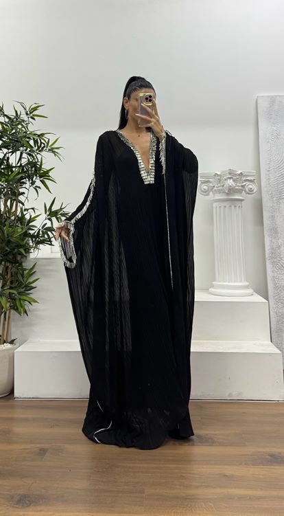 Siyah Işıltı Taş Detaylı Özel Tasarım Abiye Elbise