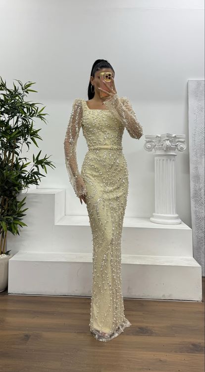 Bej Kare Yaka İşlemeli Abiye Elbise