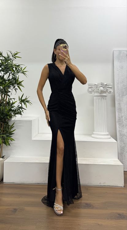 Siyah Askılı Dantel Abiye Elbise