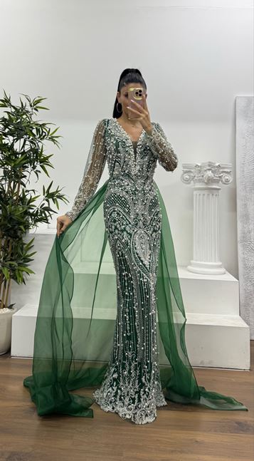 Yeşil İşlemeli Abiye Elbise