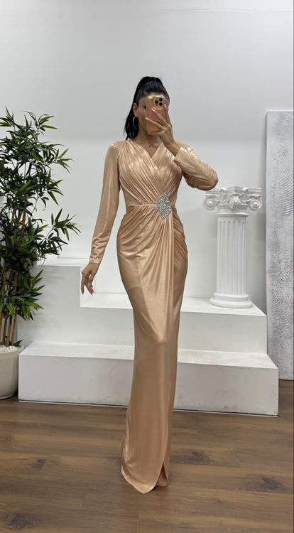 Gold V Yaka Metalik Abiye Elbise