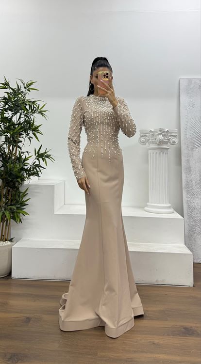 Bej İnci İşlemeli Abiye Elbise