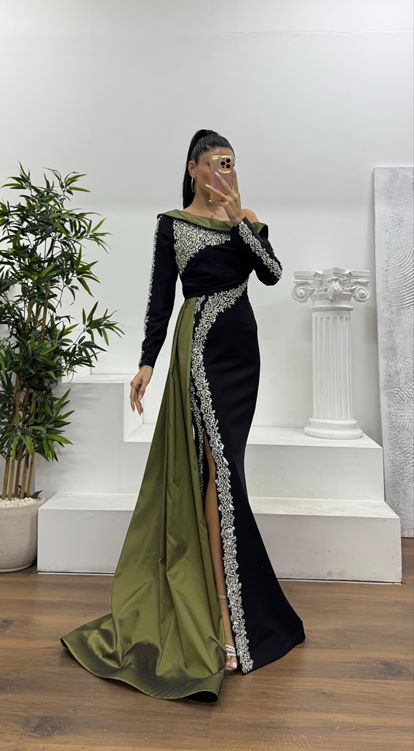 Haki Kayık Yaka İnci İşlemeli Abiye Elbise