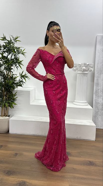 Fuşya Asimetrik Yaka İşlemeli Abiye Elbise