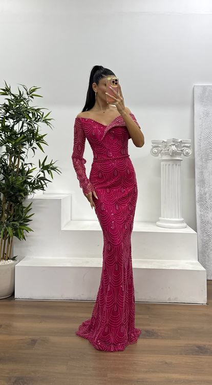 Fuşya Asimetrik Yaka İşlemeli Abiye Elbise