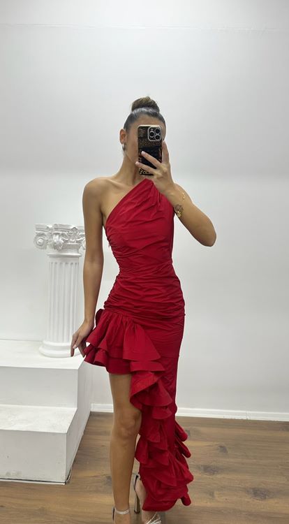 Kırmızı Tek Omuz Asimetrik Valonlu Özel Tasarım Abiye Elbise