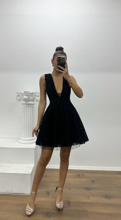 Siyah Gül Dokulu Özel Tasarım Mini Abiye Elbise