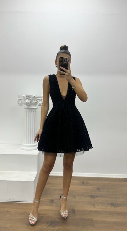 Siyah Gül Dokulu Özel Tasarım Mini Abiye Elbise