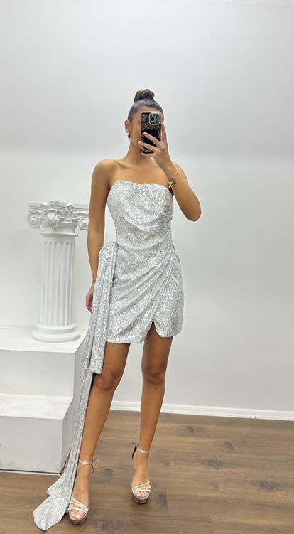 Gümüş Straplez Payet Özel Tasarım Abiye Elbise