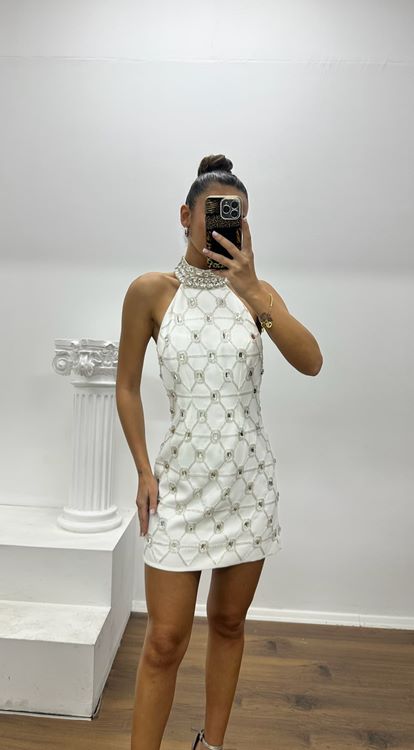 Beyaz Taş Detaylı Halter Yaka Mini Özel Tasarım Abiye Elbise