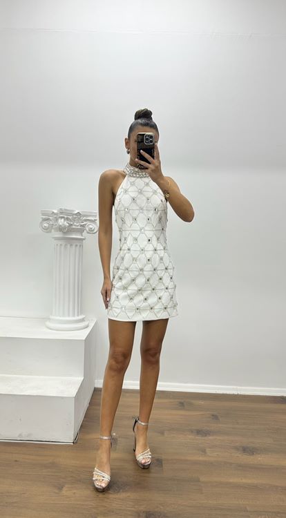 Beyaz Taş Detaylı Halter Yaka Mini Özel Tasarım Abiye Elbise