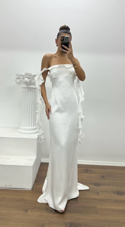 Beyaz Volan Detaylı Özel Tasarım Abiye Elbise