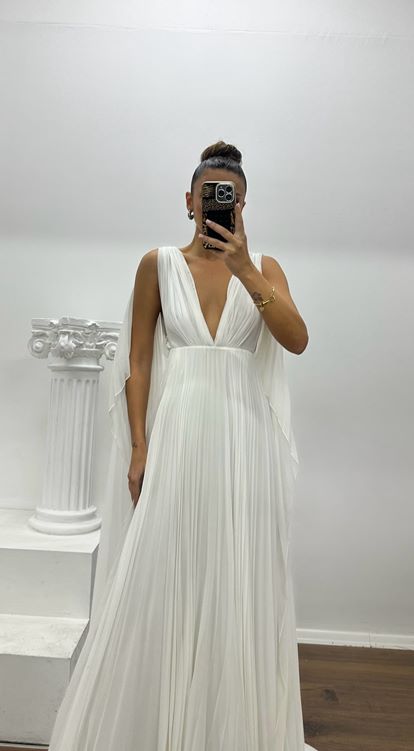 Vestido de noche de diseño especial en gasa plisada blanca