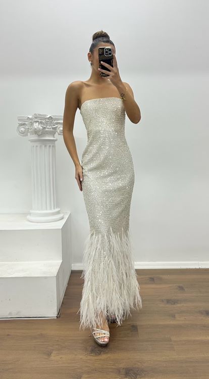 Beyaz Straplez Işıltılı Tüy Detay Özel Tasarım Abiye Elbise