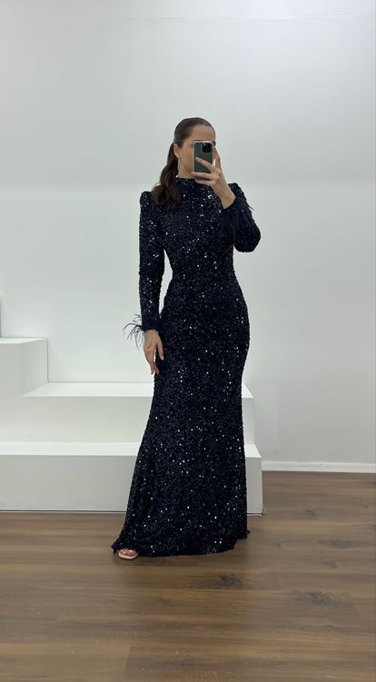 Lacivert Kolları Tüy Detay Pul Payet Büyük Beden Abiye Elbise