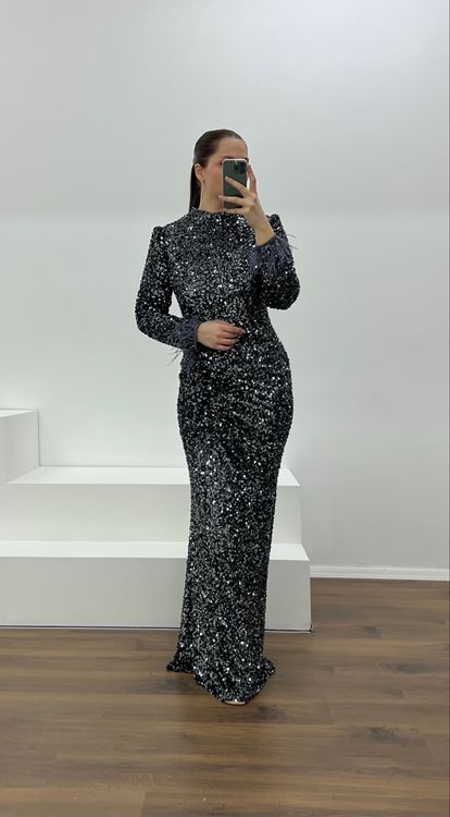 Antrasit Kolları Tüy Detay Pul Payet Büyük Beden Abiye Elbise