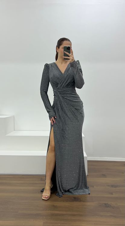 Siyah V Yaka Parıltılı Büyük Abiye Elbise