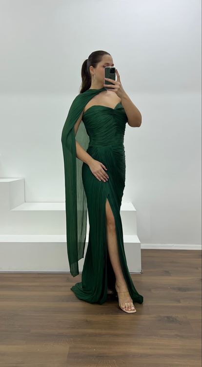 Zümrüt Straplez Piliseli Büyük Beden Abiye Elbise