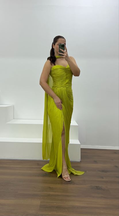 Yağ Yeşili Straplez Piliseli Büyük Beden Abiye Elbise