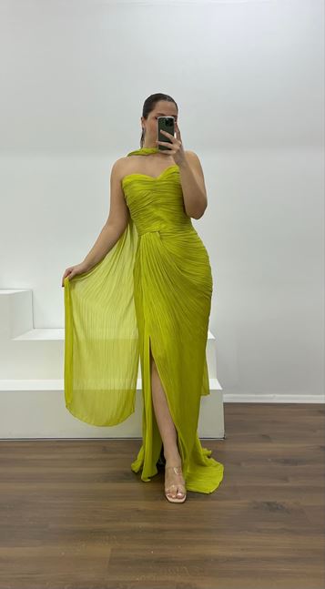 Yağ Yeşili Straplez Piliseli Büyük Beden Abiye Elbise