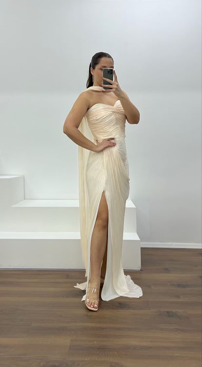 Ekru Straplez Piliseli Büyük Beden Abiye Elbise