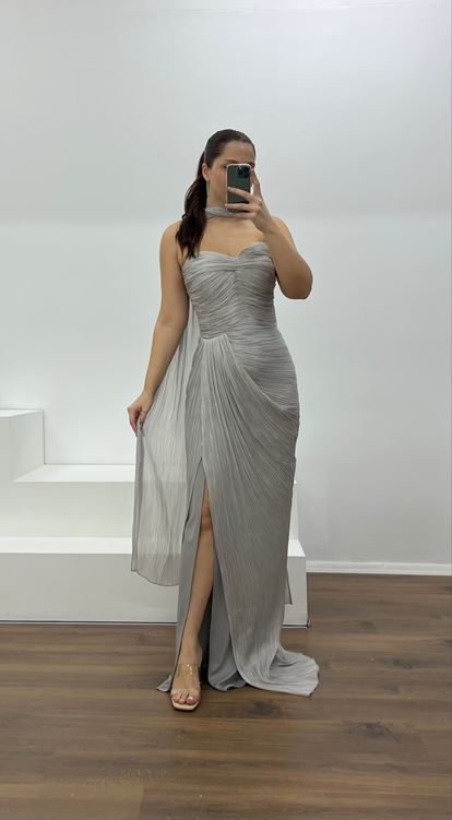 Gri Straplez Piliseli Büyük Beden Abiye Elbise