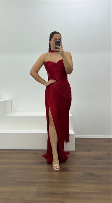 Kırmızı Straplez Piliseli Büyük Beden Abiye Elbise