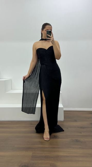 Siyah Straplez Piliseli Büyük Beden Abiye Elbise