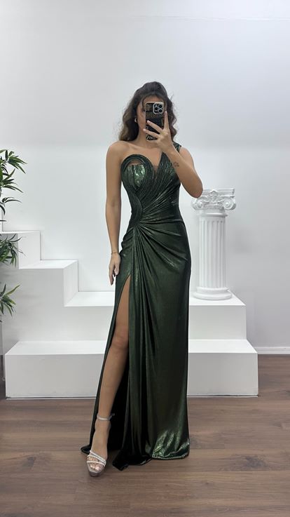 Yağ Yeşili Straplez Metalik Abiye Elbise