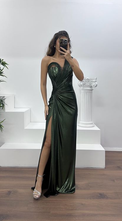 Yağ Yeşili Straplez Metalik Abiye Elbise