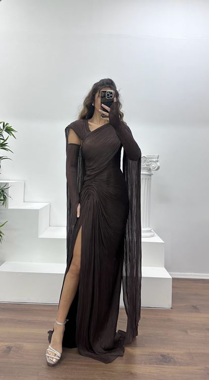 Kahverengi Piliseli Abiye Elbise