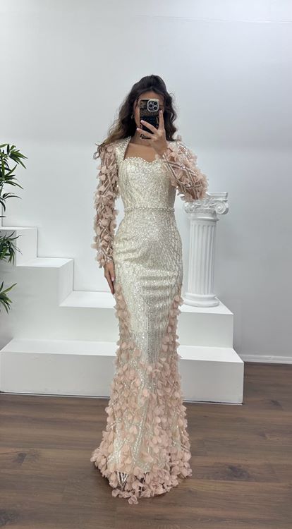 Bej 3D Çiçek Detaylı Abiye Elbise