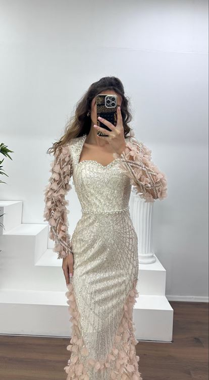 Bej 3D Çiçek Detaylı Abiye Elbise