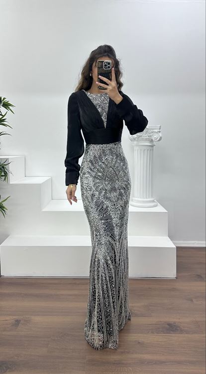 Siyah İnci İşlemeli Abiye Elbise